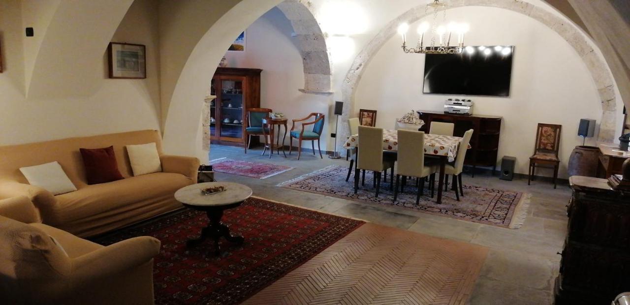 Il Palazzotto Hotel Исерния Екстериор снимка