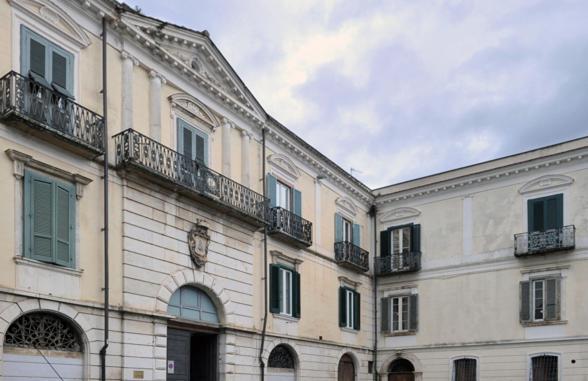 Il Palazzotto Hotel Исерния Екстериор снимка